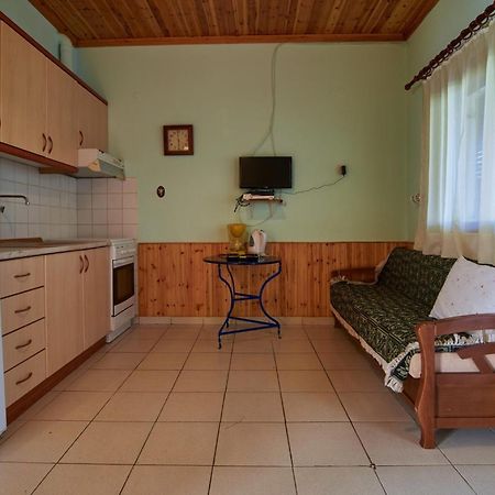 Апартаменти House Rena Вурвуру Номер фото